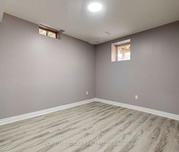 Property For Lease | N9297265 - Photo 6