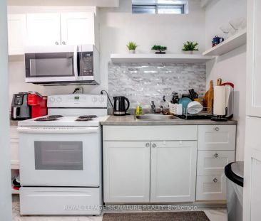 48 Lawndale Crescent #Lower - Photo 5