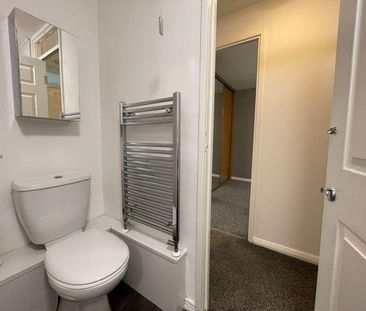 2 bedroom flat to rent - Photo 6