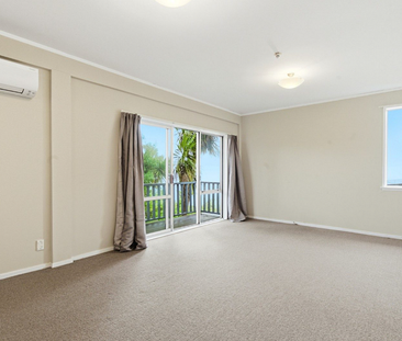 Private 1‑Bedroom Flat with Great Views - Photo 2