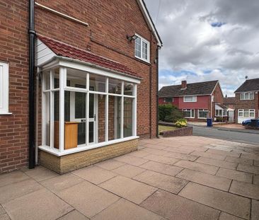 3 bedroom semi-detached house to rent - Photo 5