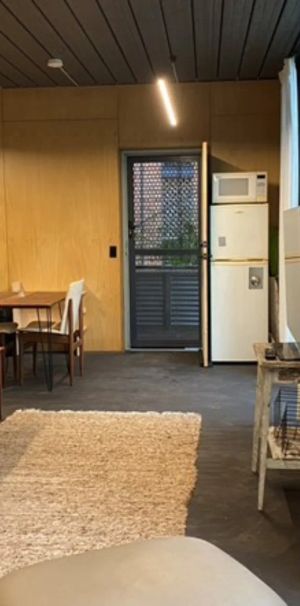 Move‑In Ready Furnished Unit in Prestigious Wahroonga Location - Photo 1