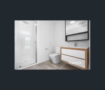 Modern Family Sized Townhouse - Photo 3