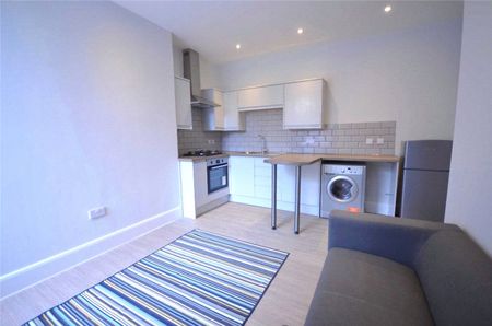 13 Ladybarn Road, Fallowfield, Manchester, M14 6WN - Photo 5