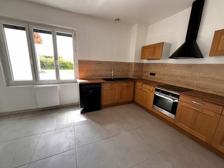 Location Maison 2 pièces 56m² - Photo 5
