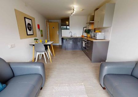 Gold En Suite - Photo 5