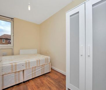 4 bedroom maisonette to rent - Photo 5
