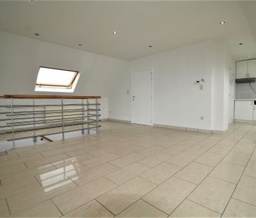 Dakappartement met 1 slaapkamer te huur in Brakel - Photo 3