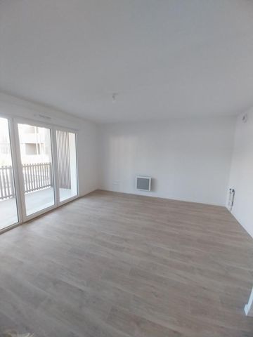 Location Appartement 2 pièces 40m² LIT ET MIXE 40170 - Photo 4