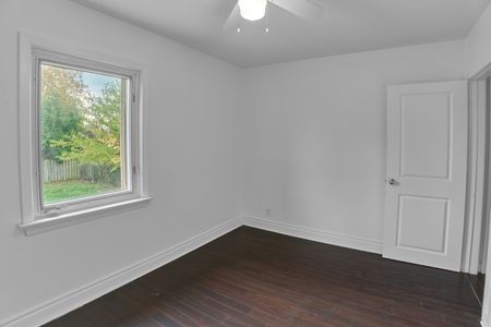 For Lease - 135 Regina Avenue, Toronto, Ontario - Photo 4