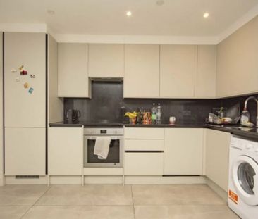 Chronicle Avenue, London, NW9 4BH - Photo 5