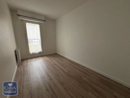 Appartement à louer 3 pièces 79.57m² - Photo 2