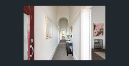 Spaciously Charming House! - Photo 3