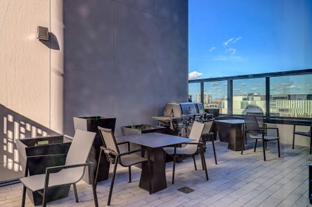 For Lease - 395 Square One Drive Unit# 901, Mississauga, Ontario - Photo 2