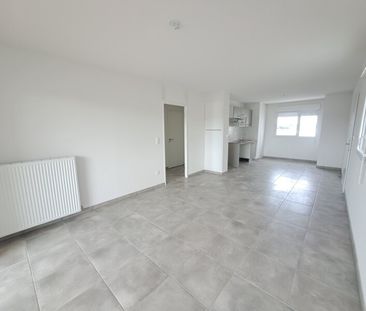 Location Appartement 3 pièces 62m² VILLENEUVE TOLOSANE 31270 - Photo 1
