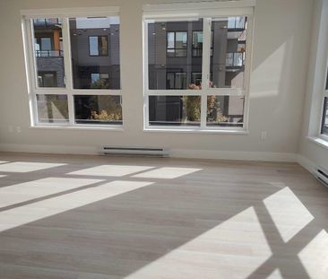 1942 Starling Drive #201, Tsawwassen, BC V4M0C7 - Photo 1