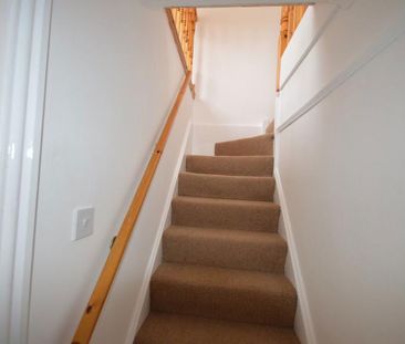 3 bedroom terraced house to rent - Photo 3