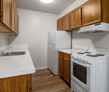Classic Suite - 1 Bedroom - Photo 6