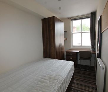 5 bedroom flat to rent - Photo 3