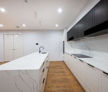 209 Sculthorpe Avenue, Whitlam ACT 2611 - House For Rent | Domain - Photo 2