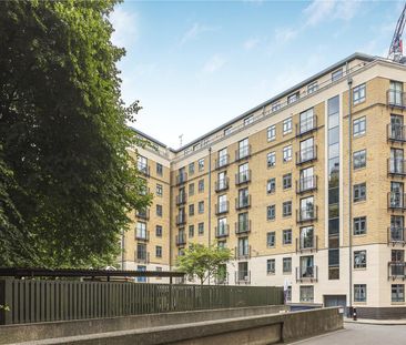 Bridgewater Square, London, EC2Y 8AH - Photo 2