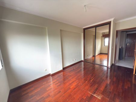 Oportunidade em São Marcos T2 Luminoso com Arrecadação - Photo 2