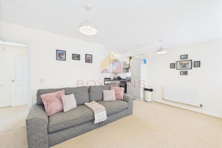 2 bedroom maisonette to rent - Photo 3