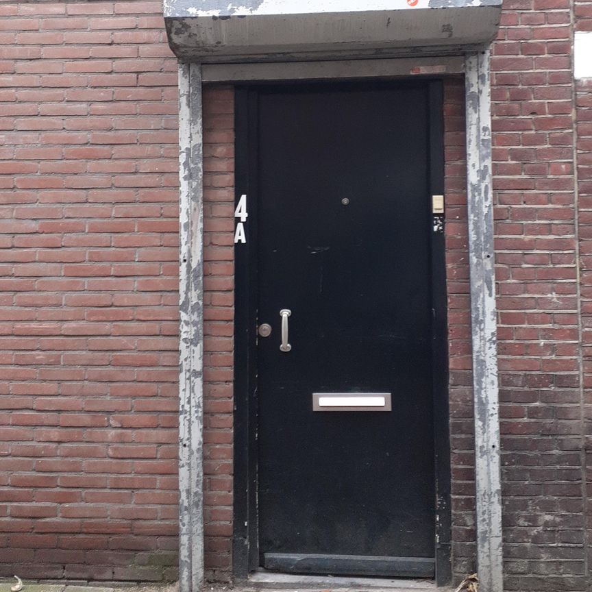 Per direct beschikbaar: studentenkamer in het centrum van Breda - Photo 1