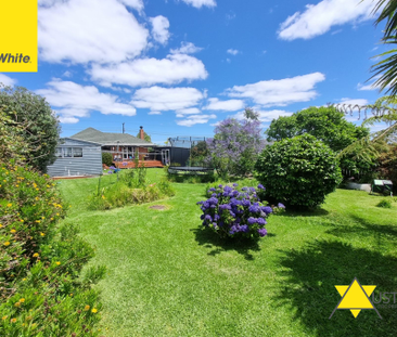 111 Flanshaw Road, Te Atatu South - Photo 6