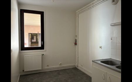 Location Appartement 4 pièces 76 m² La Châtre - Photo 5