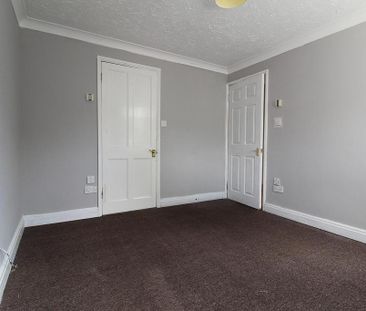 4 bedroom detached house to rent - Photo 6