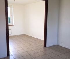 Location Appartement 3 pièces 55m² - Photo 1