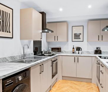 House to rent - Photo 1