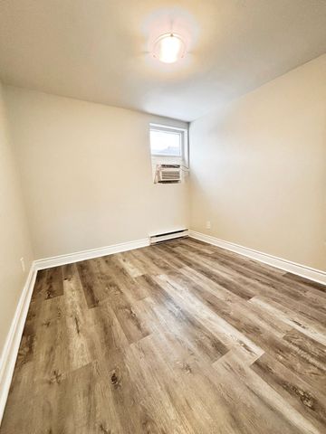 For Lease - 99 Bellevue Avenue Unit# 14, Toronto, Ontario - Photo 3