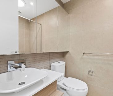 Elegance, Style & Sophistication Situated In Docklands - Photo 6