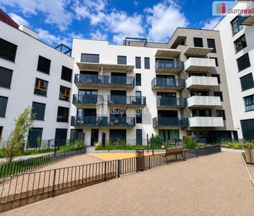 Pronájem bytu 1+kk a garsoniéry 37 m² - Фото 3