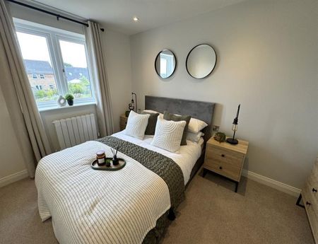 4 Bedroom Detached Available Arranging tenancy - Photo 4