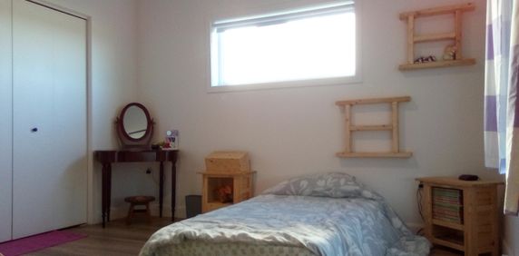 3 1/2 Moderne. Rez-de-chaussé. - Photo 2