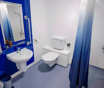 Premium Adaptable Studio - Photo 4