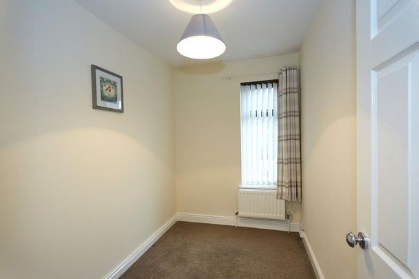 3 bedroom terraced house to rent - Photo 1