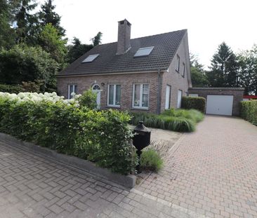 Eengezinswoning met 3 slaapkamers en tuin op een centrale ligging i... - Photo 1