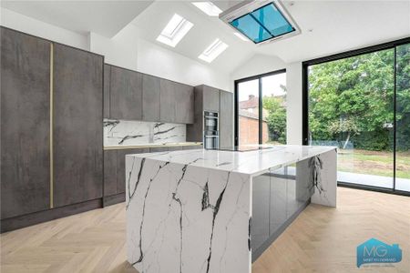 4 bedroom detached house to rent - Photo 5