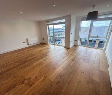 Alexandra Wharf, Maritime Walk, Ocean Village, SO14 - Photo 1