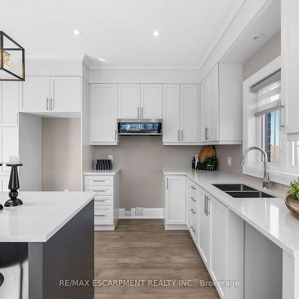 For Lease - 580 Patterson Road, Kawartha Lakes, Ontario - Photo 1