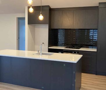 Family Home in Rototuna North - Photo 2