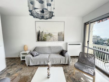 Location Appartement 4 pièces 103m² NICE 06200 - Photo 3