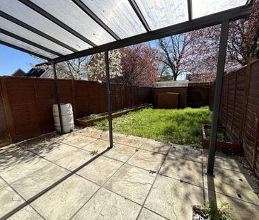 Vulcan Drive, Bracknell, RG12 - Photo 1