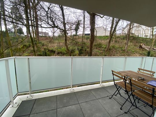 BEL APPARTEMENT T3 MEUBLE/ 65 M2 AVEC TERRASSE - Photo 1