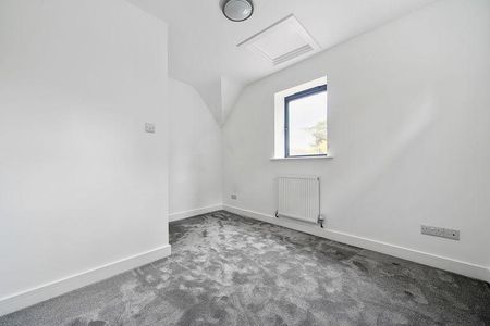 2 bedroom detached house to rent - Photo 5