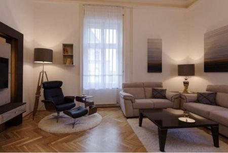 Báthory utca - Fotó 3